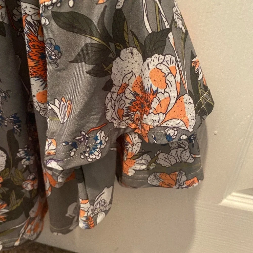 Off the Shoulder Top NWOT Size Small
